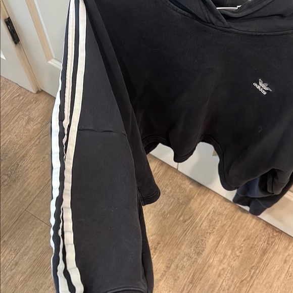 Adidas Black Cropped Hoodie - Picture 4 of 5